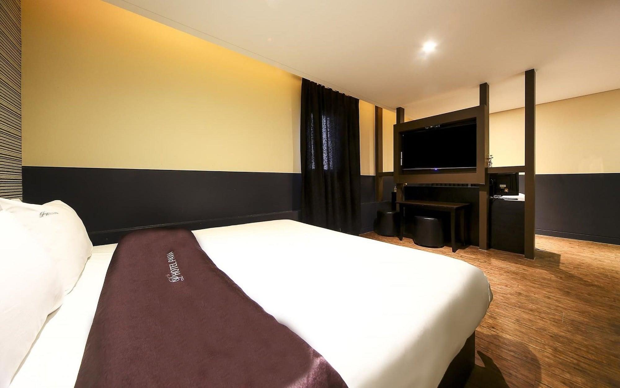 Hotel Pavia Bucheon Bagian luar foto