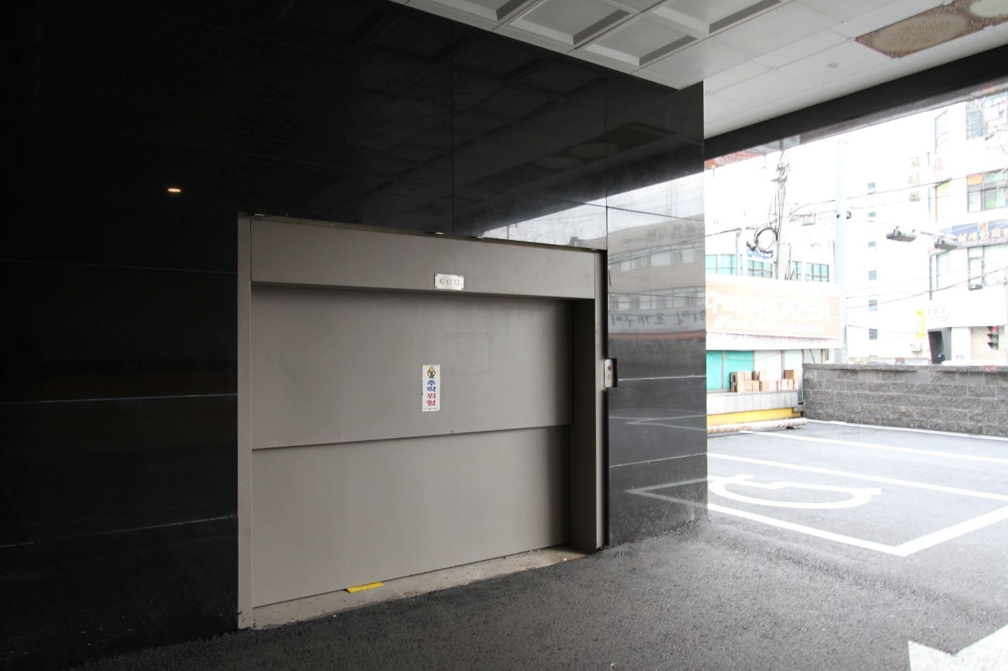 Hotel Pavia Bucheon Bagian luar foto