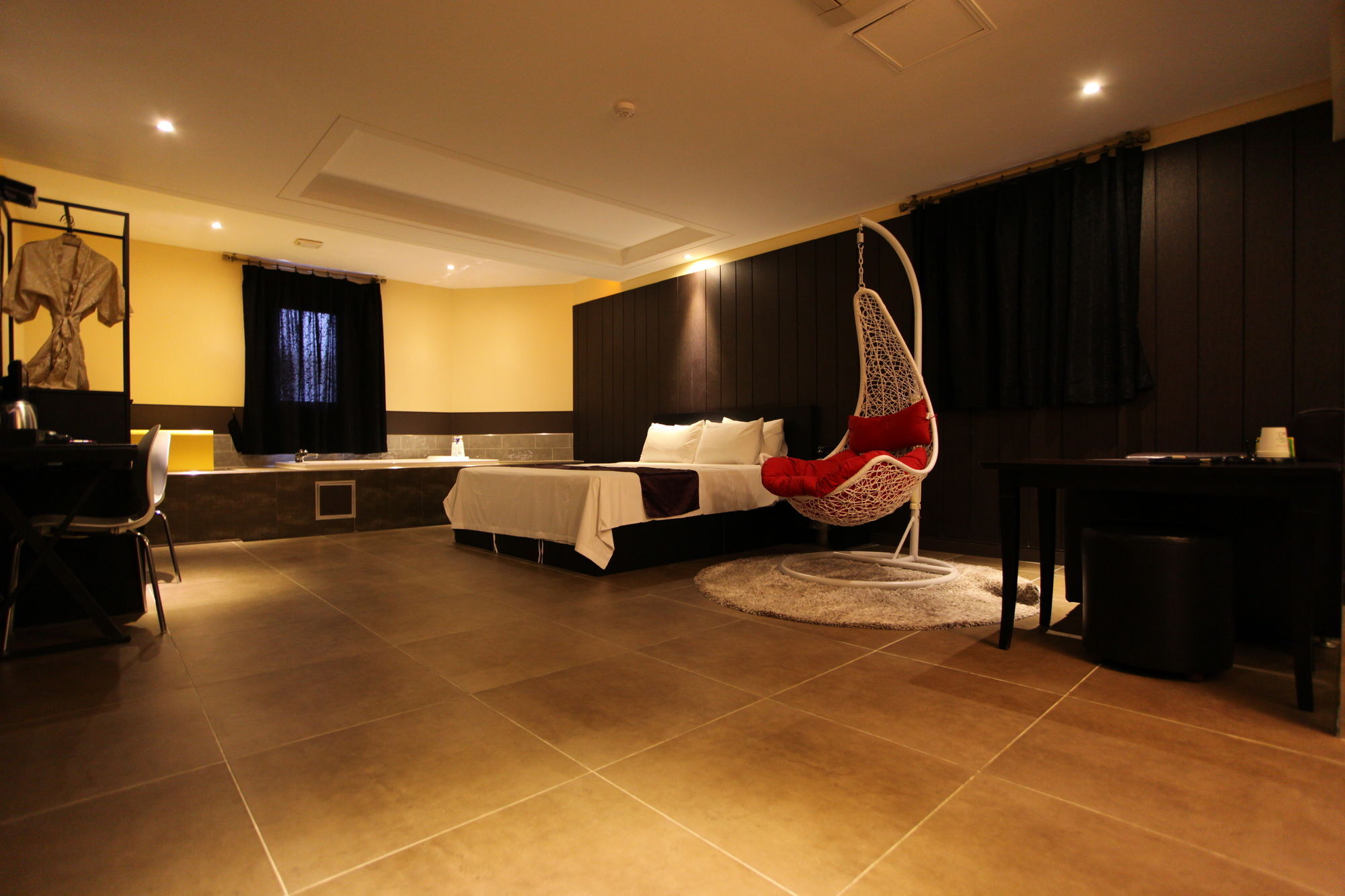 Hotel Pavia Bucheon Bagian luar foto